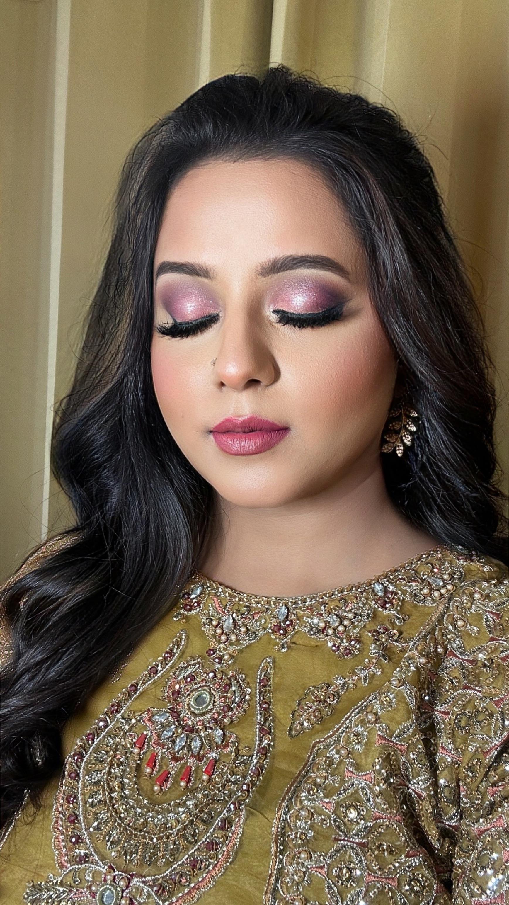 Student Practice HD Makeup Look – Ritika Verma Academy